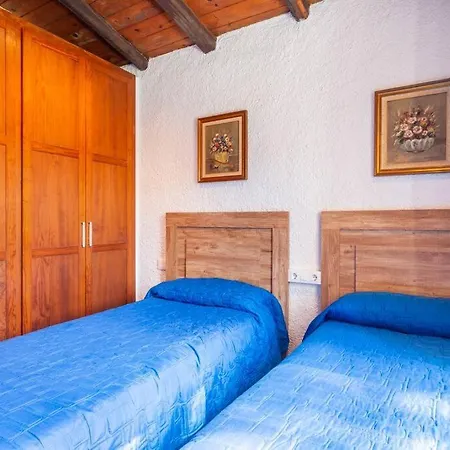 Casa Con Piscina Cerca De Holiday home